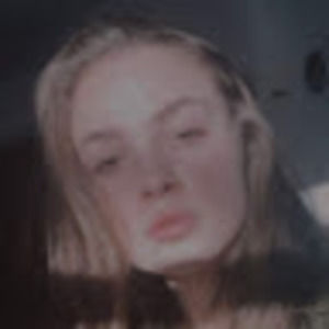 Meet your Posher, Ella